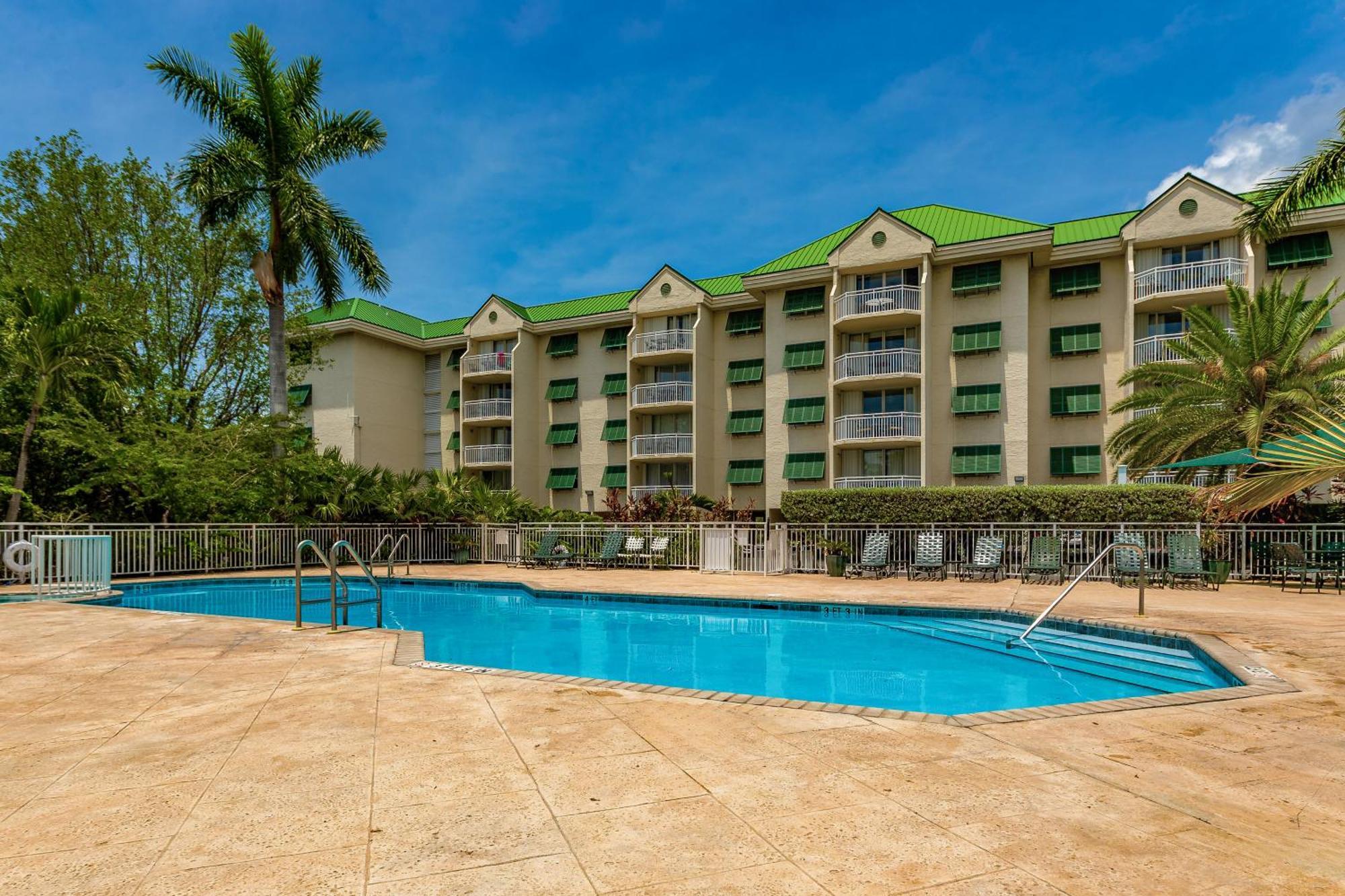 Sunrise Suites Catalina Suite #311 Кі-Вест Номер фото